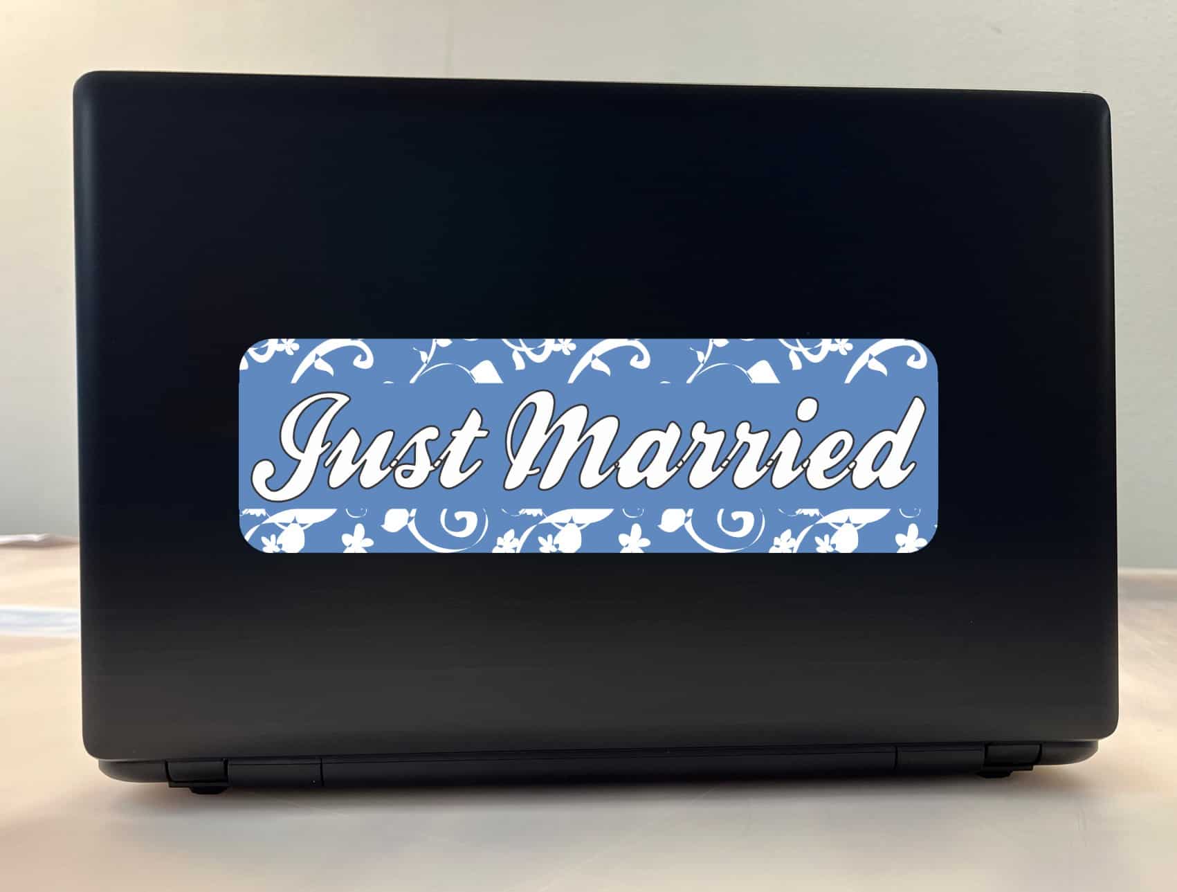 10in x 3in Just Married Wedding Vinyl Bumper Sticker Decal Car Window Stickers Decals