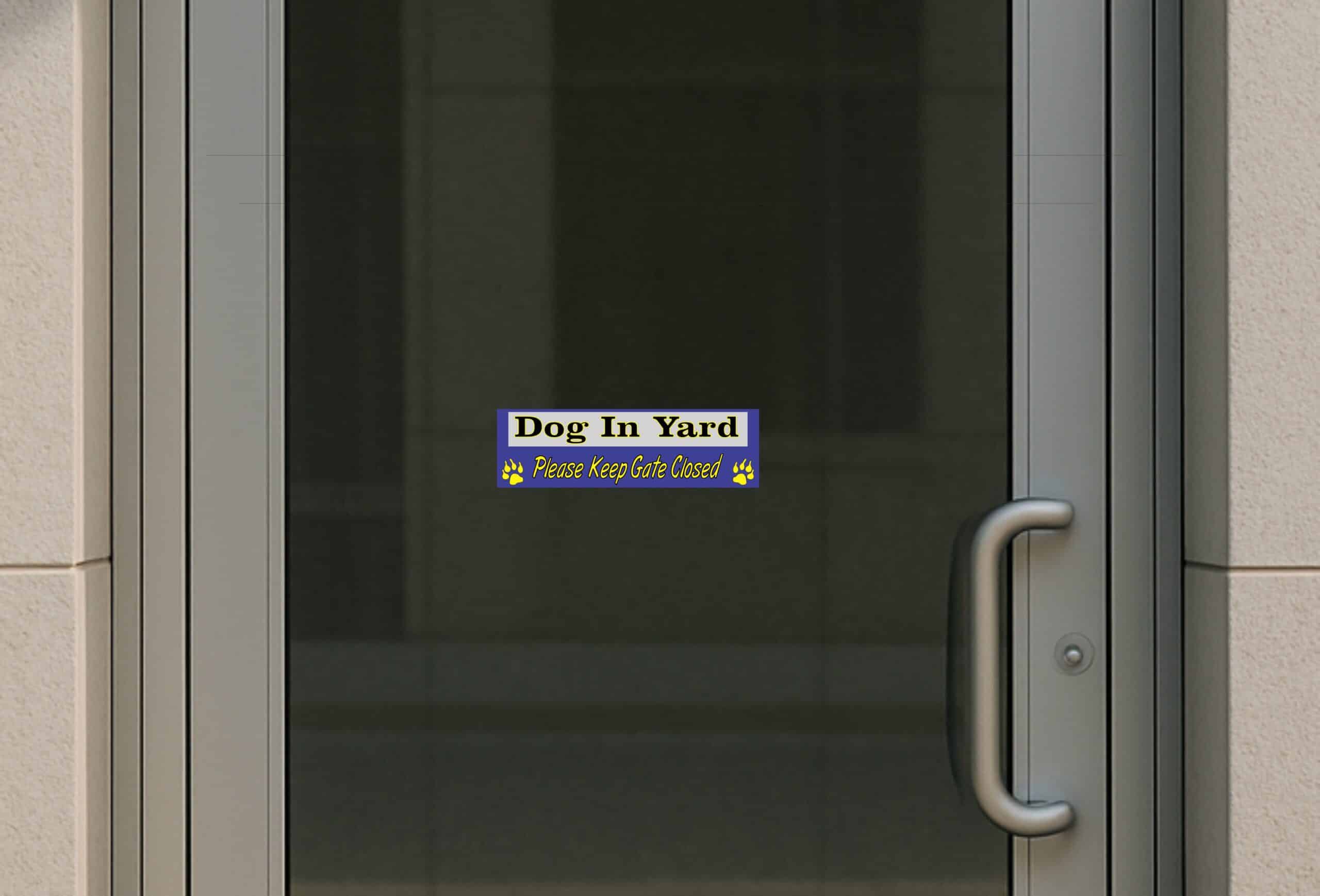10in x 3in Dog In Yard Please Keep Gate Closed Vinyl Bumper Sticker Decals Window Car Stickers Decal