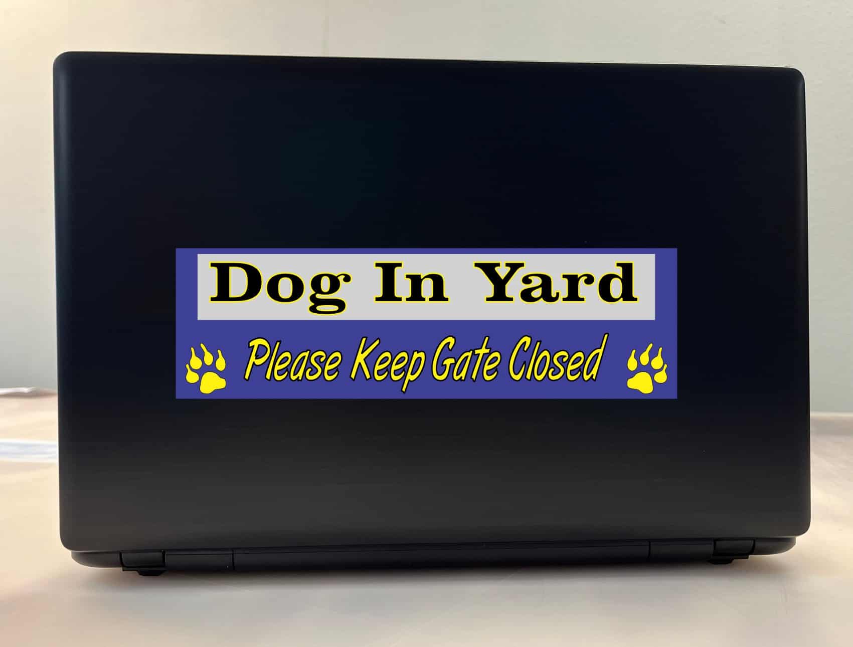 10in x 3in Dog In Yard Please Keep Gate Closed Vinyl Bumper Sticker Decals Window Car Stickers Decal