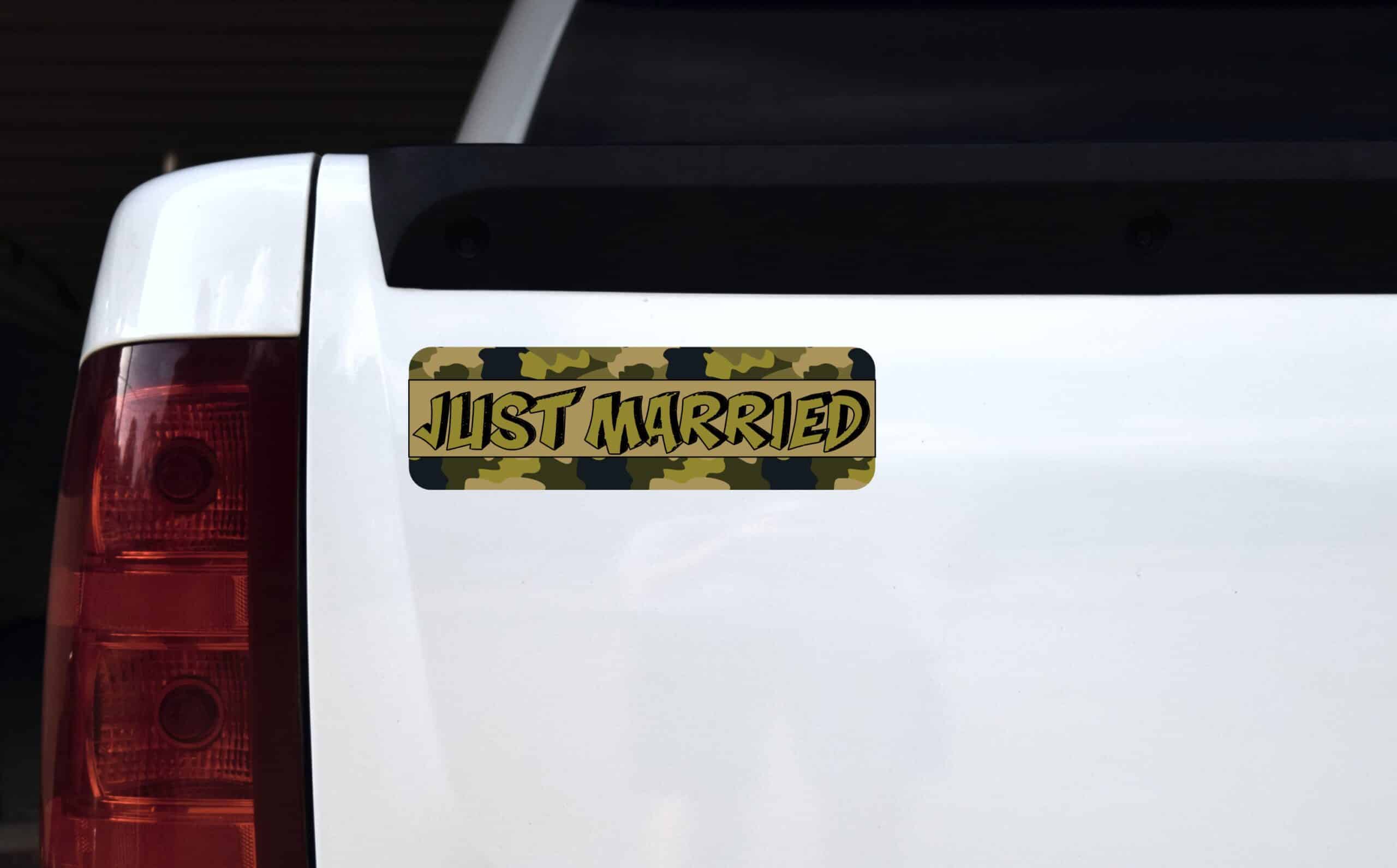 10in x 3in Camouflage Just Married Magnet Car Window Magnetic