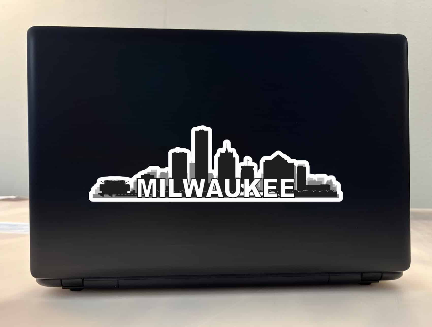 10in x 3in Milwaukee Skyline Sticker