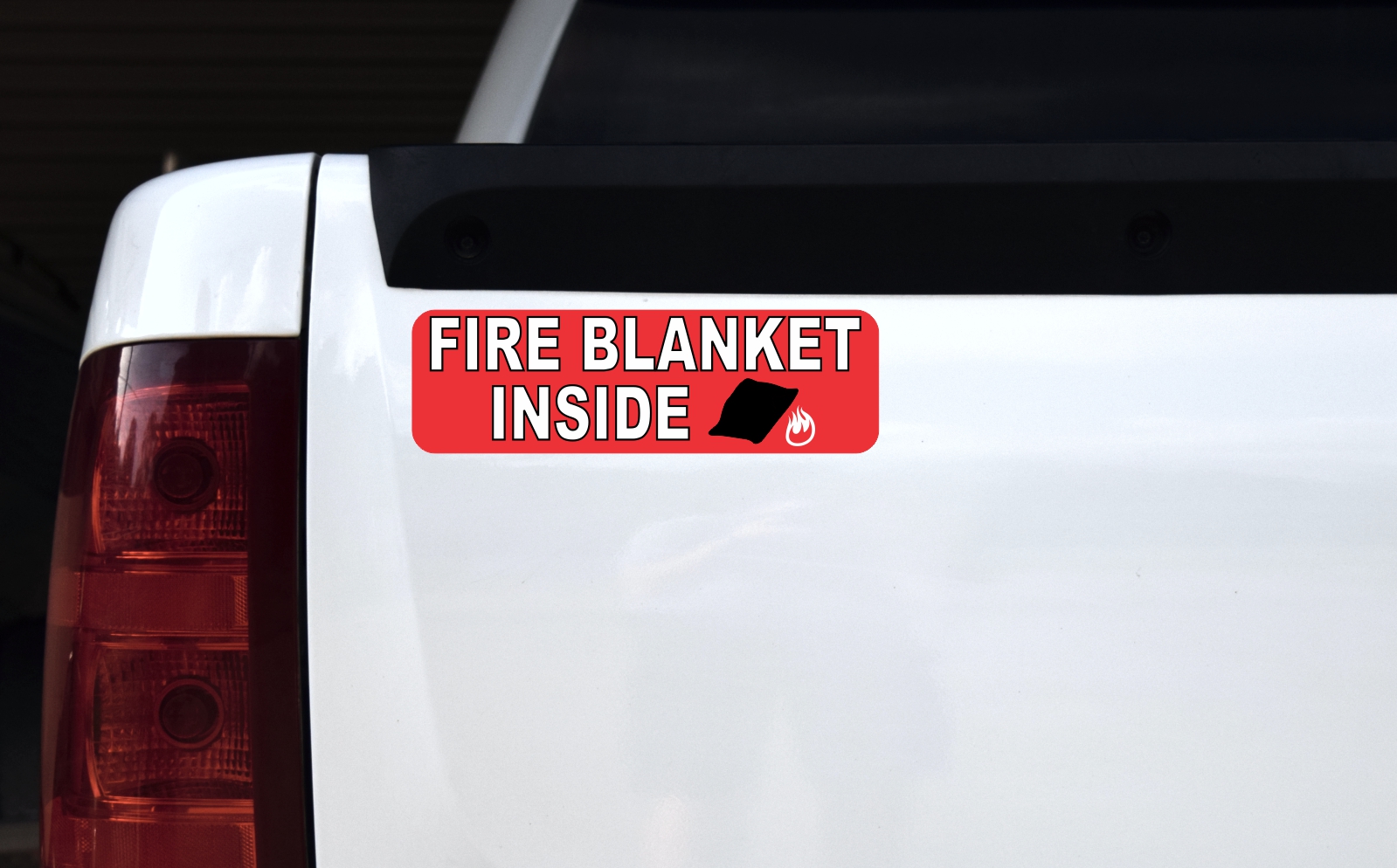 Fire Blanket Inside Magnet