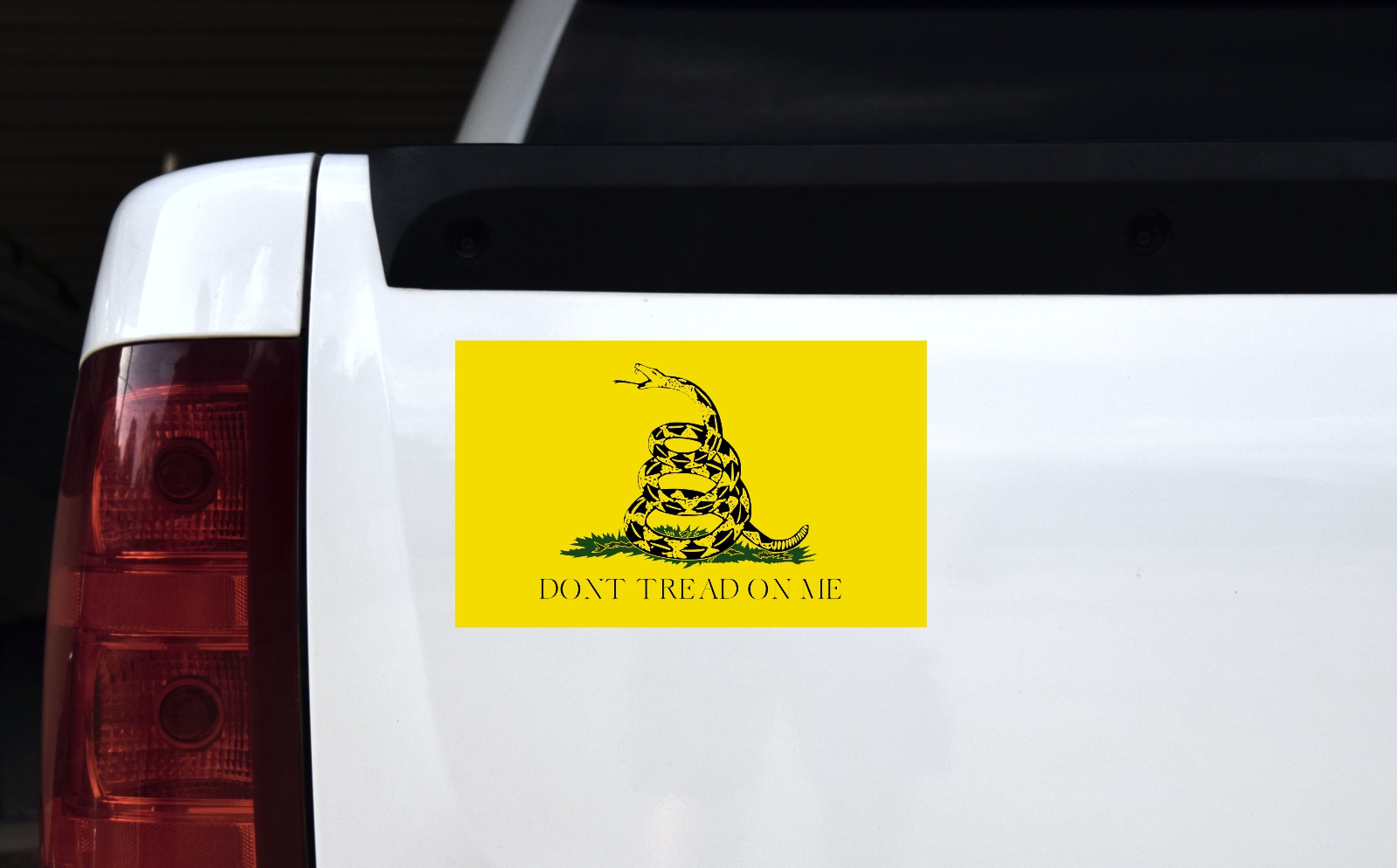 Dont Tread on Me Gadsden Flag Magnet
